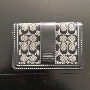 Coach wallet